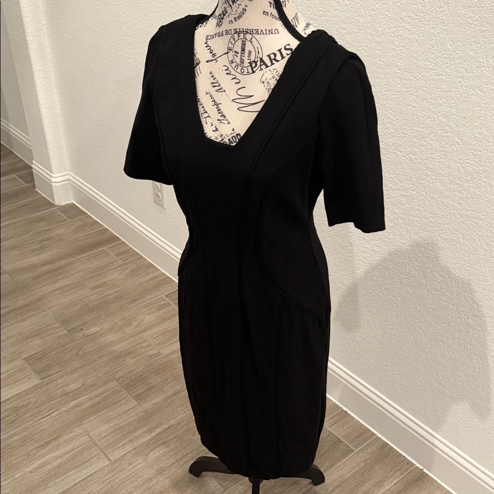 Brooks Brothers Elegant Black Mid-Length Sleeve Dress